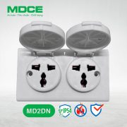 Ổ cắm đôi gắn tường nhà tắm IP54