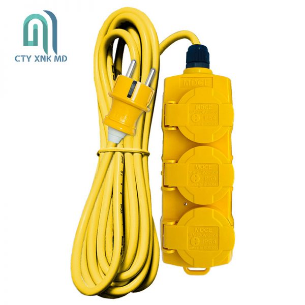 ổ cắm 3 lỗ IP54 dây 5met